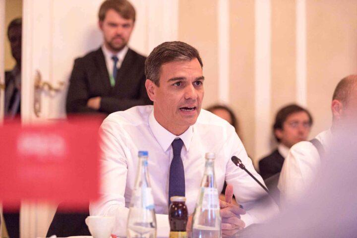 Hatet mot Pedro Sánchez virker samlende på spanske fotball&shy;supportere&nbsp;<span>(+)</span>