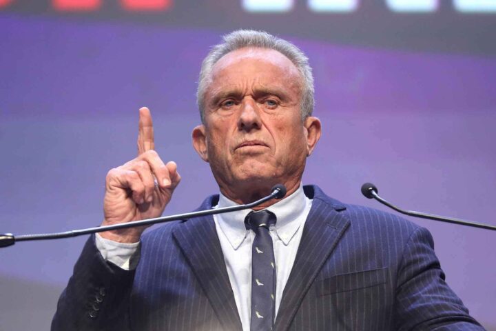 RFK Jr.: – Canadas regime for assistert selv&shy;mord er avskyelig&nbsp;<span>(+)</span>