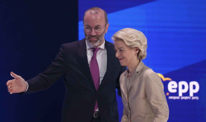 Lederen for EUs største parti­gruppe vil ha EU-grunnlov og EU-hær&nbsp;<span>(+)</span>