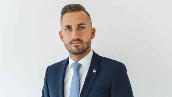 AfD med soleklar ledelse foran valget i Sachsen-Anhalt