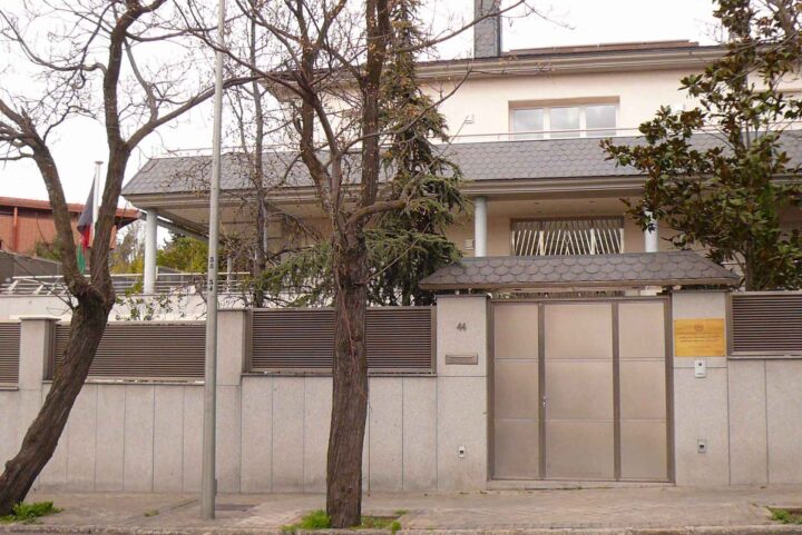 Spania: Afghani&shy;stans ambassadør fra&shy;tatt diplomatisk immunitet efter en rekke vold&shy;tekter&nbsp;<span>(+)</span>