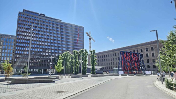 Et kunstnerisk verdi­løst minne­monument&nbsp;<span>(+)</span>