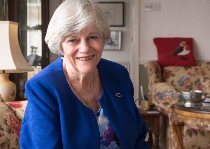 Widdecombe slått 21 ganger i hodet med hammer&nbsp;<span>(+)</span>