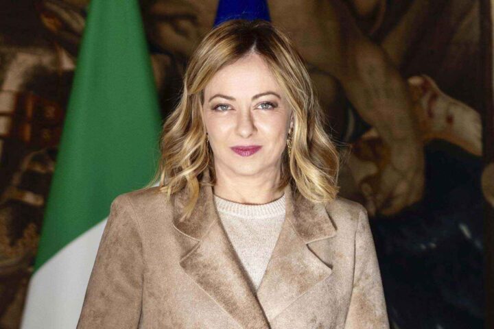 Italia vurderer å suspendere Schengen-samarbeidet med Spania&nbsp;<span>(+)</span>