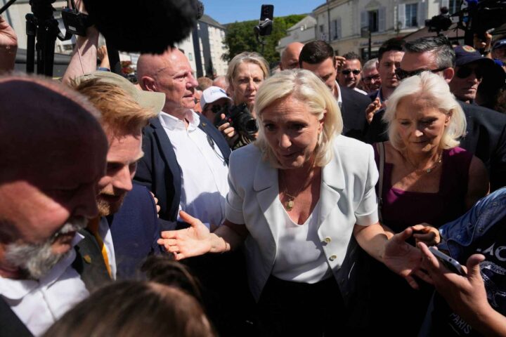 Måling: Le Pen ligger klart best an til å bli Frankrikes president&nbsp;<span>(+)</span>
