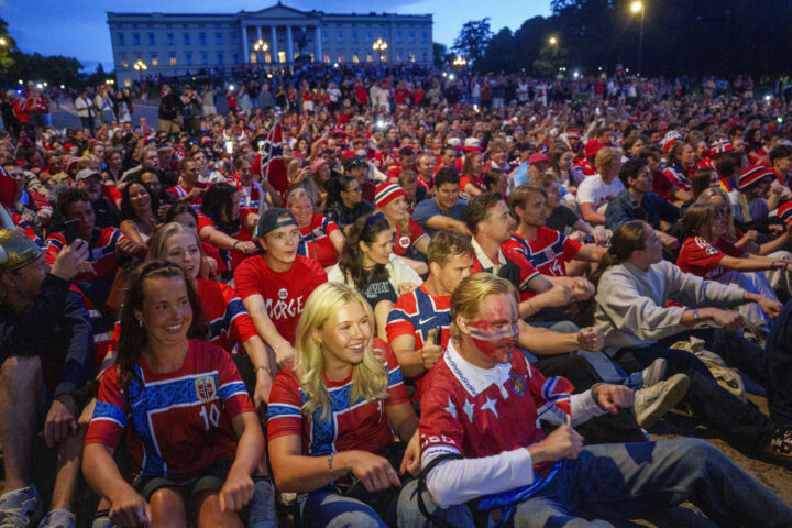 Dagen derpå&nbsp;<span>(+)</span>