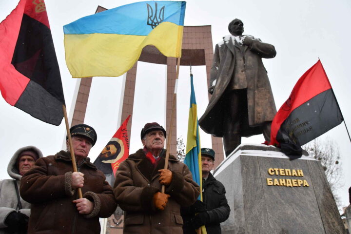 Zelenskyj vil reise monument over Bandera&nbsp;<span>(+)</span>
