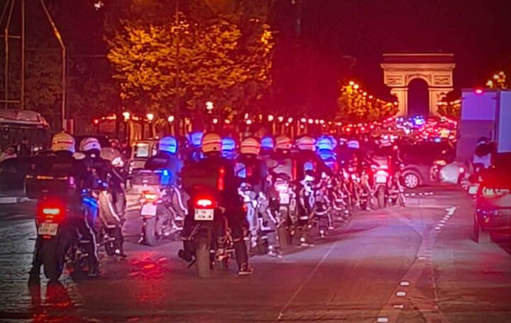 Paris: Natten forløp rolig&nbsp;<span>(+)</span>