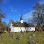 Satte fyr på Stensgård kirke i Nannestad, to pågrepet