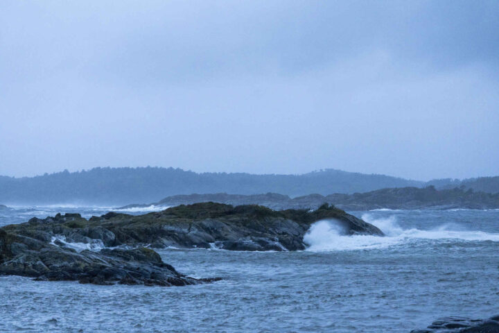 Hytteinnbrudd med tohåndsvåpen