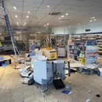 Kvinne i 50-årene kjørte inn i apotek i Sarpsborg