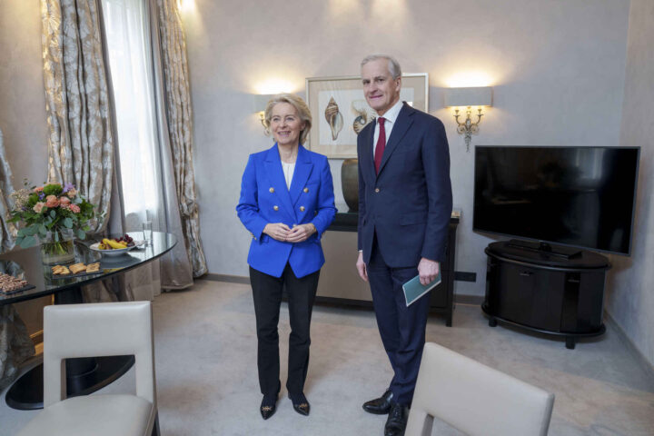 Demokratiet som ble et teater&nbsp;<span>(+)</span>