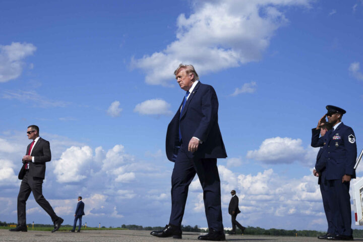 USA holder igjen angrep på Irans infra­struktur&nbsp;<span>(+)</span>