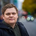 Netthets mot Skjervø blott­stiller en juridisk frisone for grov sjikane
