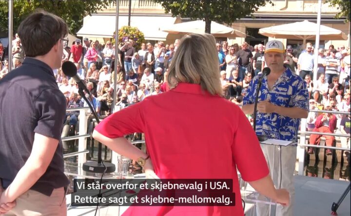 Trygdekontoret live i Arendal: En times angrep på Trump og Republikanerne&nbsp;<span>(+)</span>